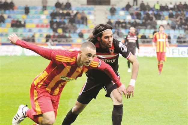 Turkish football transfer spending falls 75 mln euros