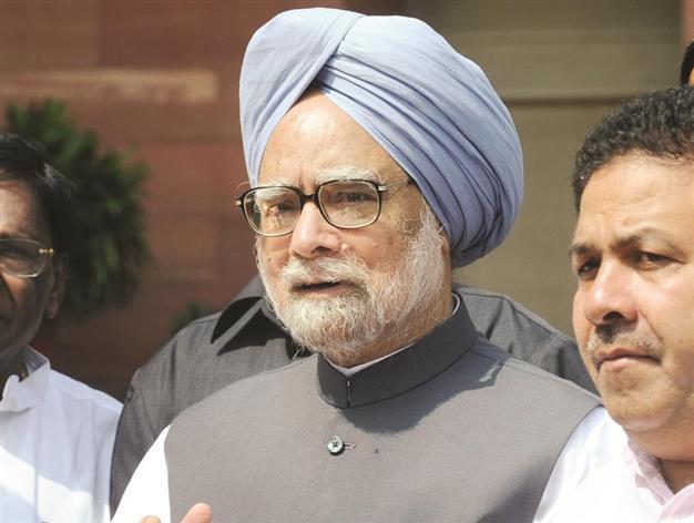 Indian PM sees strong 2012 growth