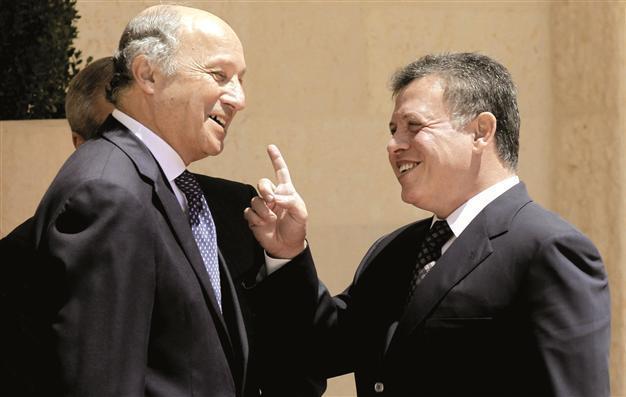 French FM heads to Turkey for Syria