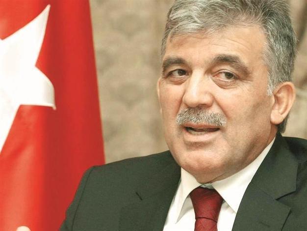 Sectarian clashes lead to calamity, Gül warns
