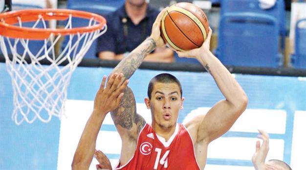 ‘12 Giant Men’ launch bid for EuroBasket 2013
