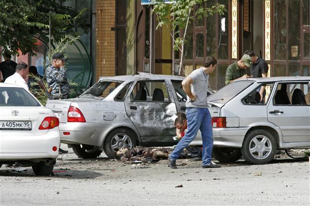 Suicide bomber kills seven in Russian Caucasus: official