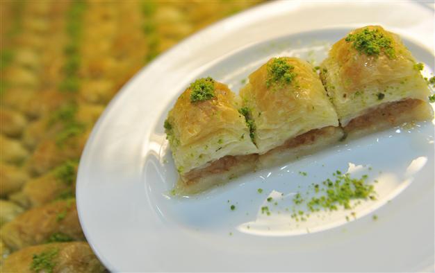 Arab dessert lovers flock to local website for baklava