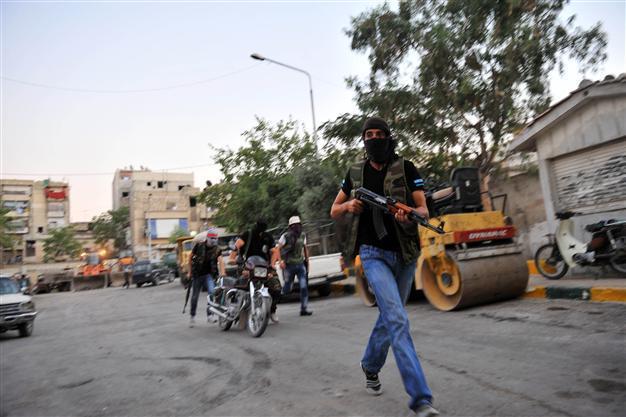 Eight dead in Aleppo prison mutiny: Syria opposition