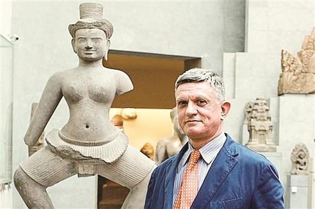 Director brings change to with Asian artifact
