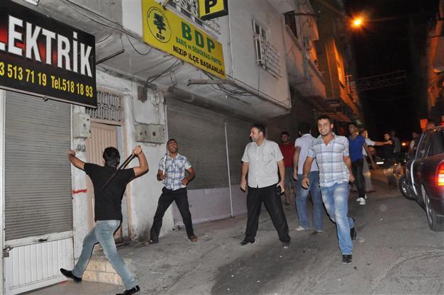 BDP building in Gaziantep attacked in wake of bomb