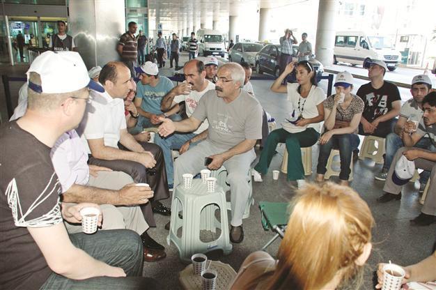 Protests banned at Atatürk Airport