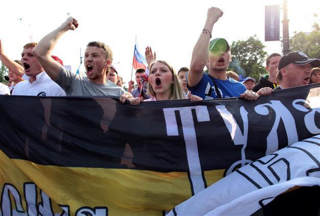 Russia tells fans to behave