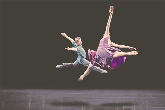 İKSV to host famous Dutch dance theater