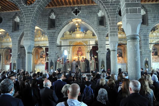Bells at Diyarbakır Armenian church to toll after 97 years