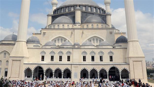 Religious figure calls on Turkish architects to design mosques