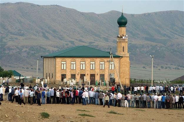 Russias Muslims warned after widow bomber killings