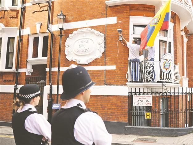 Ecuador doubts for a fair US Assange trial