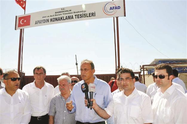 Camps open to visit if Syrians agree: FM