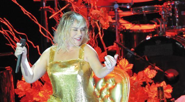 Sezen Aksu Acoustic Band to perform at Harbiye Cemil Topuzlu