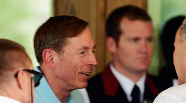 CIA chief Petraeus meets Fidan