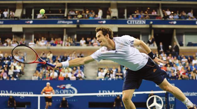 Murray and Federer roll into Open last 8