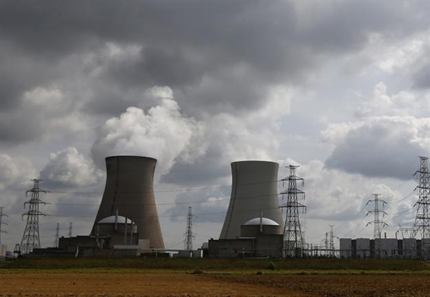 Accident at French nuclear plant injures two