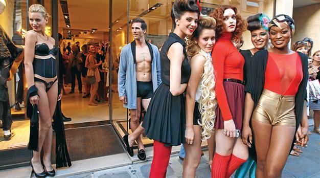 Fashion, stars, music gather in 19 countries