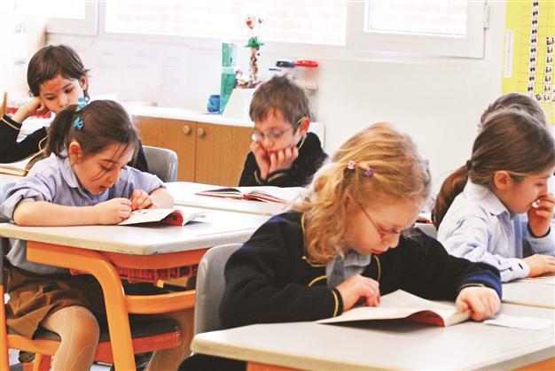 Commission disagree on religious teaching control