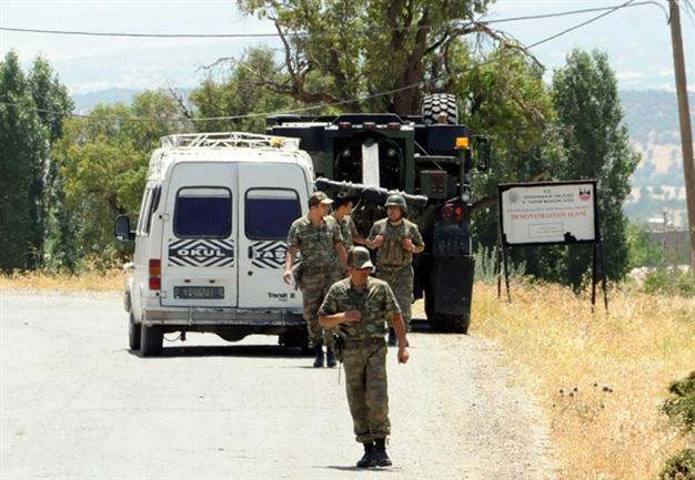 Turkish soldier killed in mine blast