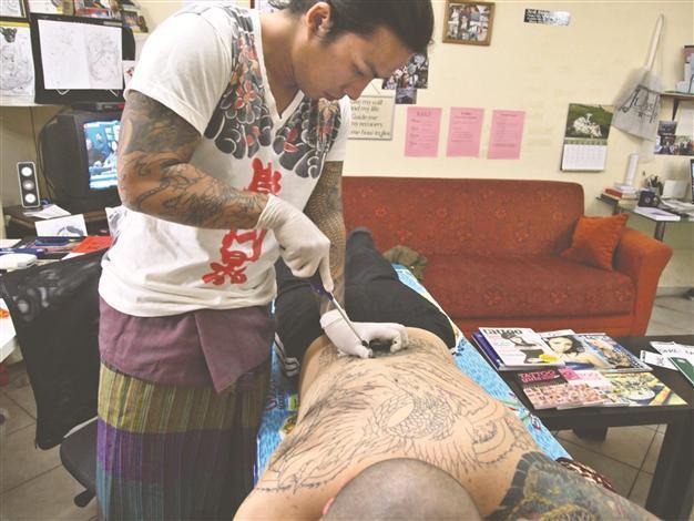 City gets inked at a fair