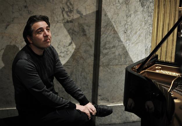 Turkish pianist defends self following accusations for tweets