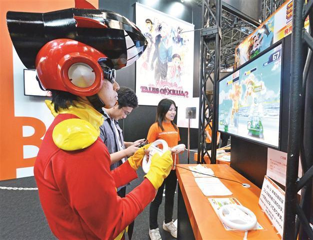 Tokyo show invites video game lovers