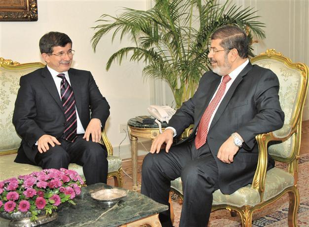 Egyptian President Morsi set to attend AKP congress
