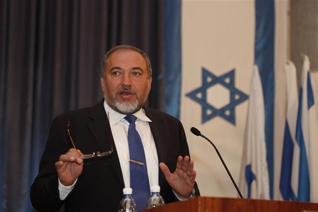 Israel wont accept Egypt treaty changes: Lieberman