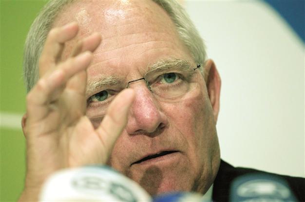 Schaeuble criticizes Bundesbank