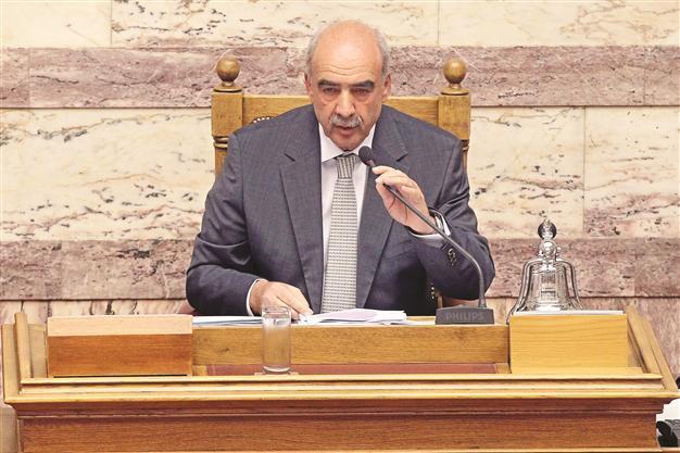 Top politician steps down on allegations