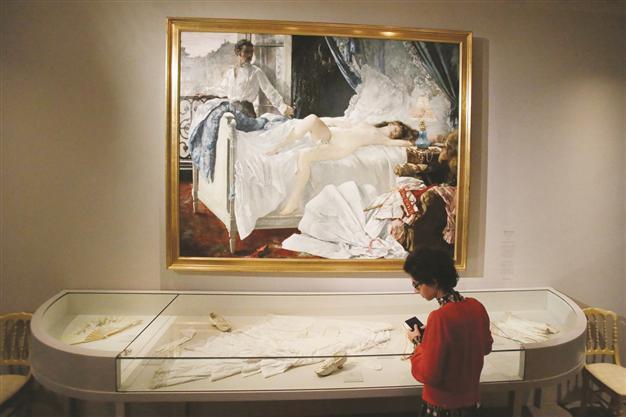 Impressionism taken down runway instead of models