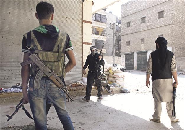 Rebels move HQ to Syria from Turkey