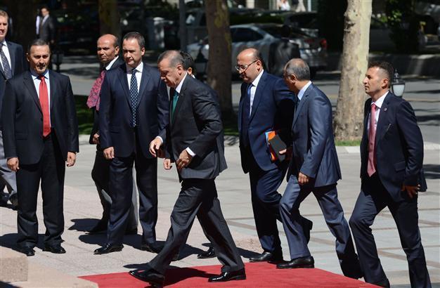 Turkish PM’s bodyguard team being replaced to maintain security