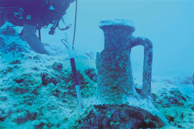 Photos reveal underwater treasures