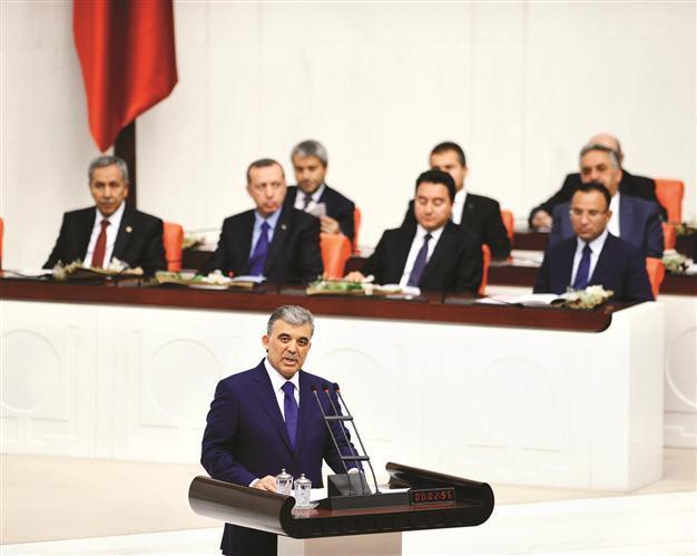 Gül’s call on freedoms nets opposition praise