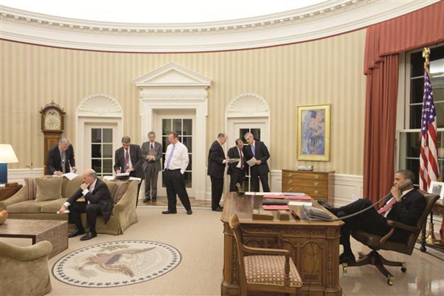 Obama and Romney set for crucial presidential face off