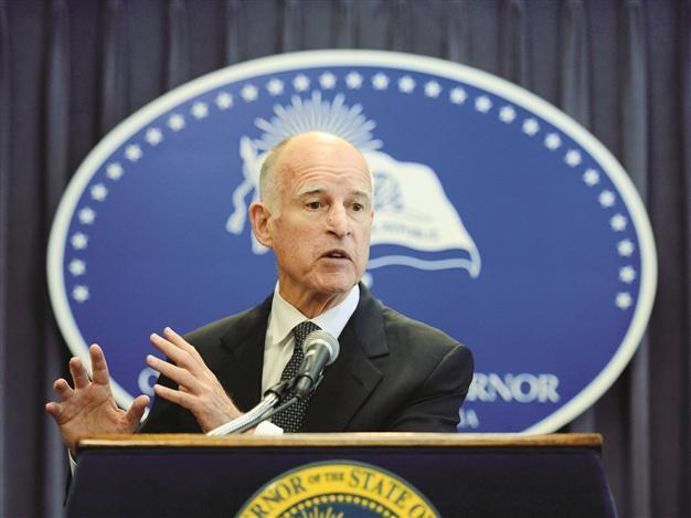 California bans gay ‘conversion’ therapy