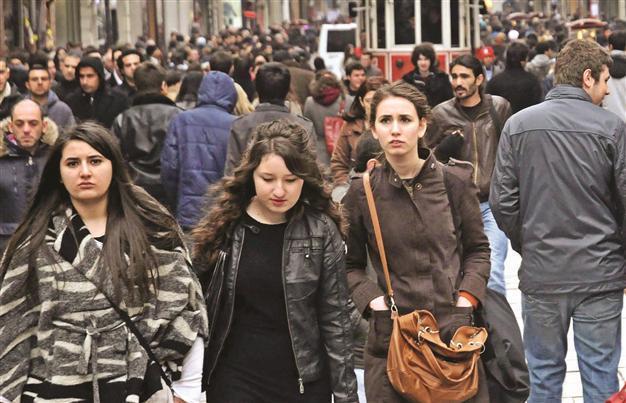 CHP warm to idea of 18-year-old lawmakers