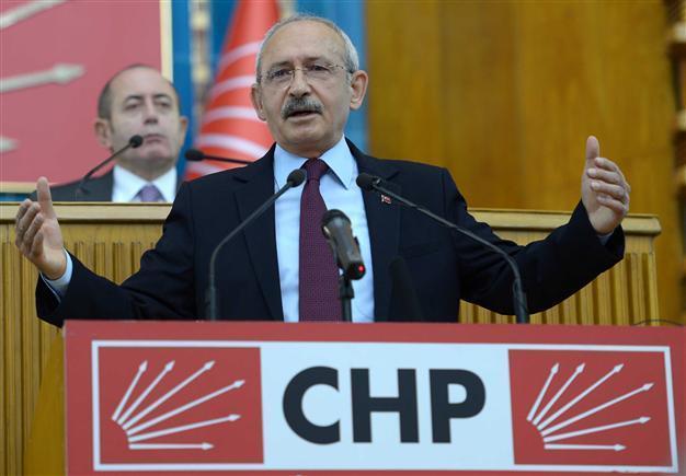 Turkeys opposition leader calls FM an idiot