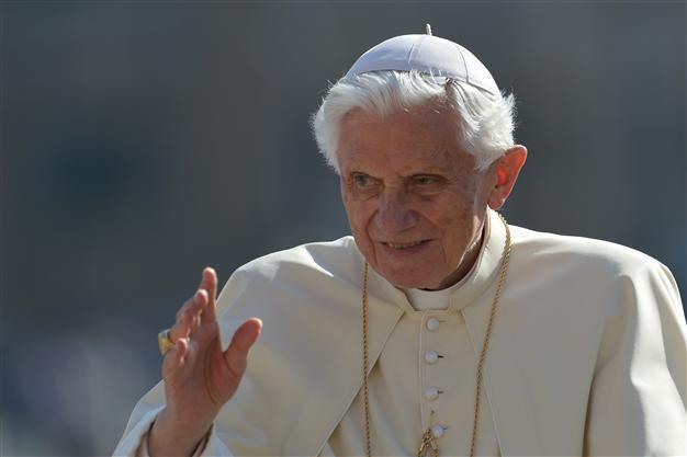 Pope prays in Arabic for first time
