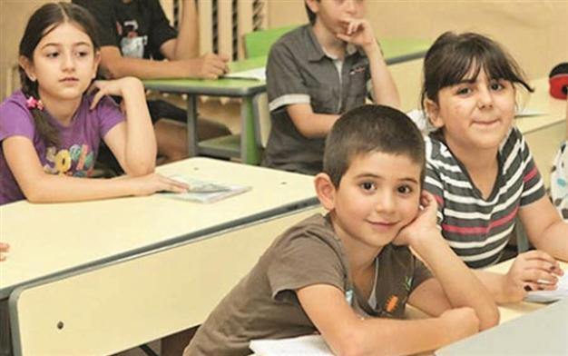 Armenia establishes school for Syria kids