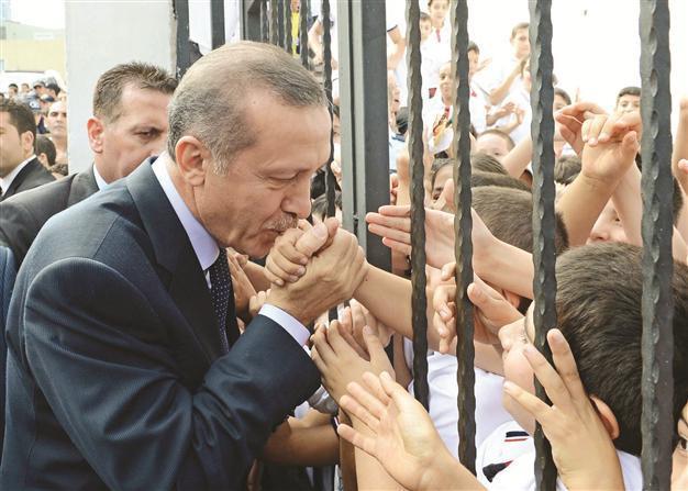 Erdoğan calls lower required age to be elected as lawmaker
