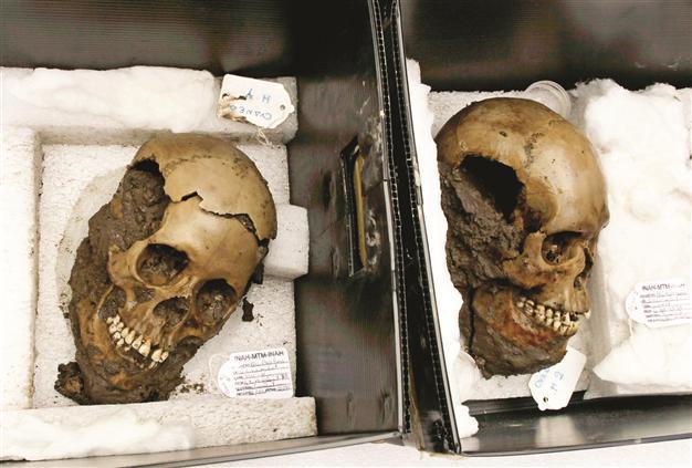Mexico finds skulls in a temple