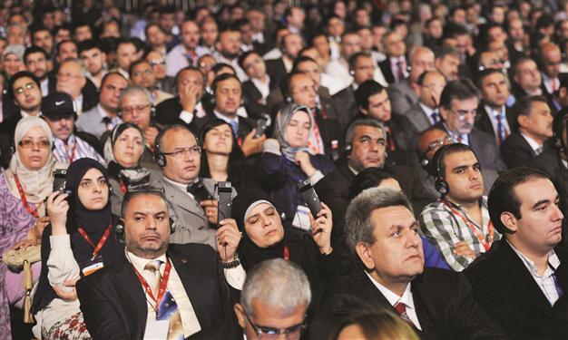 Int’l Business Forum calls for development