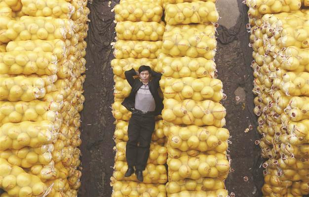 Benign inflation in China takes pressure off Chinese policymakers