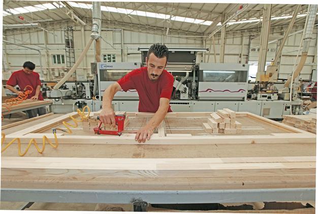 Unemployment rises in tandem with slowdown