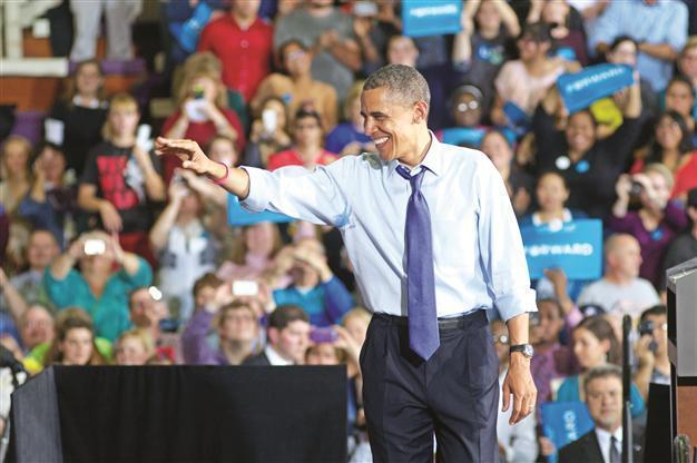 Romney’s ‘binders’ mocked by Obama