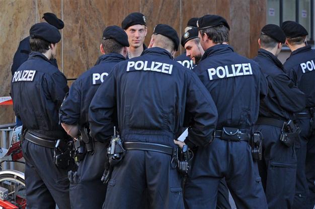80 police hurt after riot at Kurdish festival in Germany
